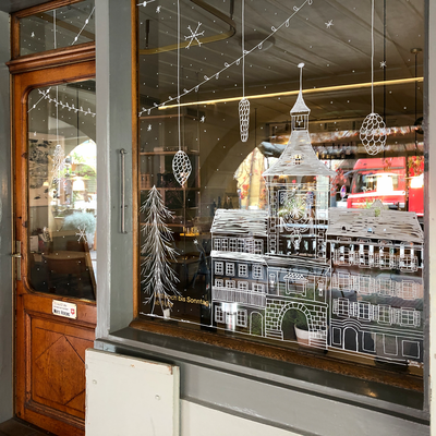 Winter-Kreidefenster mit Murtentor für Restaurant Eintracht