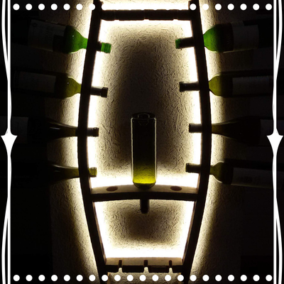 portabottiglie da parete a led