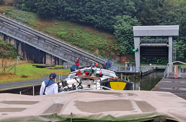 Unterwasser des Schiffshebewerks Saint-Louis/Arzviller / Plan incliné de Saint-Louis/Arzviller (© 20.08.2025 Andy R.)