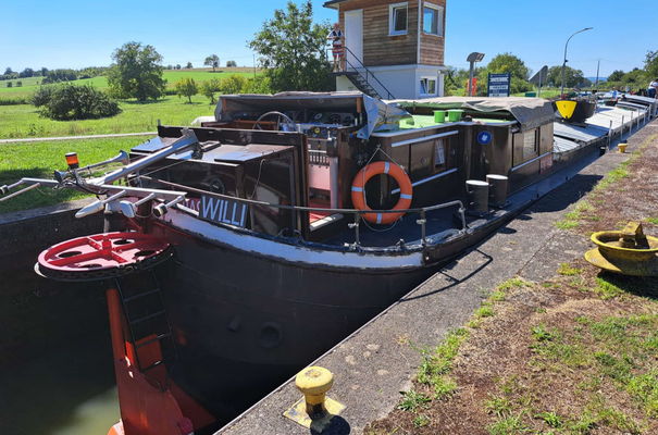 Rhein-Marne-Kanal, Écluse n° 45 de Mommenheim dite de Waltenheim-sur-Zorn (© 18.08.2025 Andy R.)
