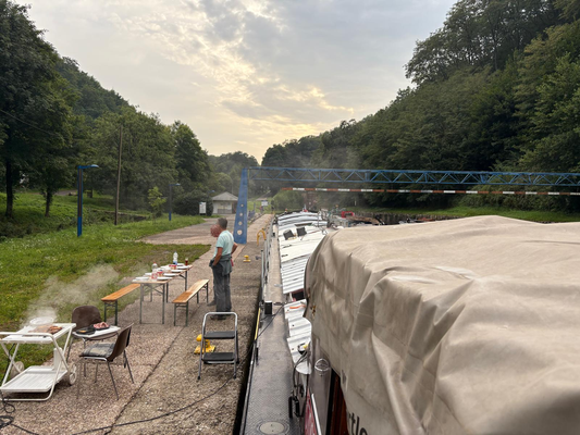 Liegeplatz vor dem Ostportal des Tunnels von Arzviller  (© 20.08.2025 Günther R.)