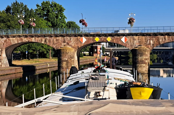 Alte Brücke in Saarbrücken (© 24.08.2025 Andy R.)
