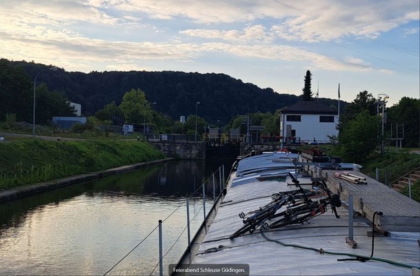 Schleuse Güdingen Liegeplatz im Oberwasser (© 23.08.2025 Andy R.)