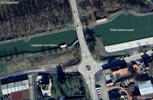 Liegeplatz Hochfelden (© GoogleEarth)