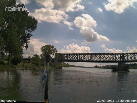 auf dem Rhein zu Berg - Mainz Südbrücke