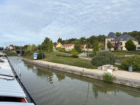Écluse n° 20 de Sarralbe / Schleuse Nr. 20 Unterwasser (© 23.08.2025 Saskia G.)