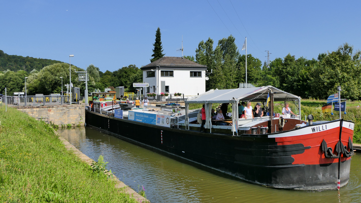 Ausfahrt aus der Schleuse Güdingen (© Jörg L. 23.08.2024)