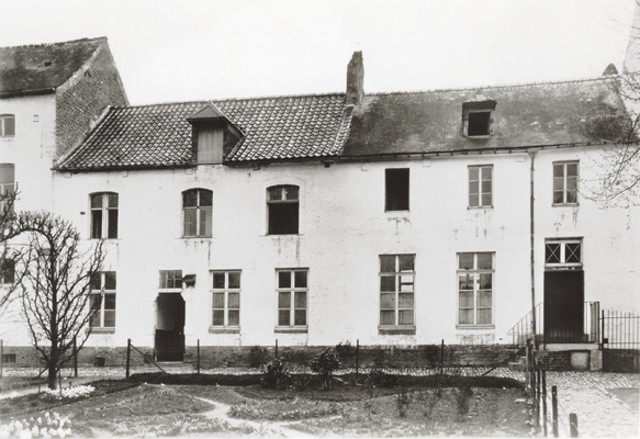 1907 - Cour du Béguinage
