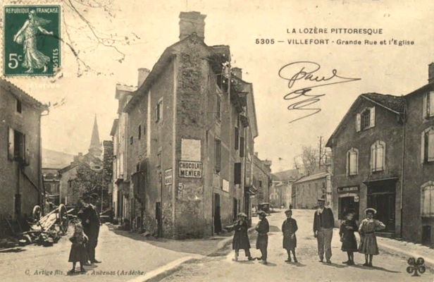 Croisement Rue des Jardins / Avenue des Cévennes
