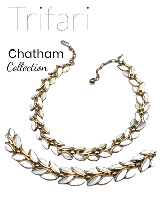 Crown TRIFARI Alfred Philippe 1966 "CHATHAM" WHITE ENAMEL NECKLACE AND BRACELET SET -art.488/3