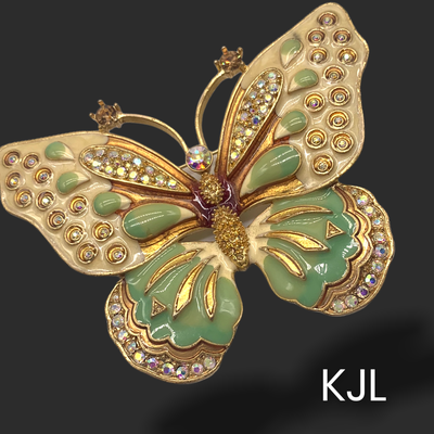 Outstanding, huge, dimensional butterfly brooch / pin signed KJL for Kenneth Jay Lane.-exquisite brooch for collectors --Art.880/2