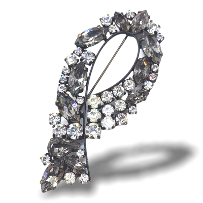 Amazing Japanned finish ribbon Brooch - large art glass stones and dazzling clear rhinestones vintage 1950 unsigned beauty brooch -Art.49/4