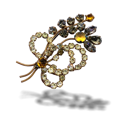 1940s darling nostalgic colors Rhinestone European Brooch - Unsigned beauty with a great floral spray & layered design - Art.558/2