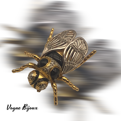 Vtg Large rare VOGUE BIJOUX Insect fly BROOCH pin - high quality with clear stones and black enamel in a 3D design-art-354/5