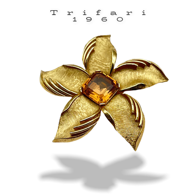Trifari Brooch Brushed Satin Gold Tone Polished Mirror Bright Outline Details Sculptural flower w/glass Topaz stone -- Art.518/6 - 