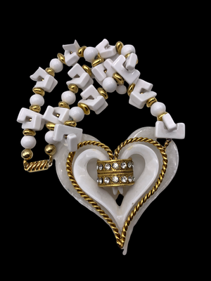 White romantic and showy fancy beads & decorative heart necklace-large heart centerpiece necklace for a so cool summer style look-Art.752/4
