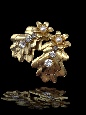  Fantastic Original Earrings 1970 - Large Golden Leaves with perfect Crystals and Pearls-art.417/2