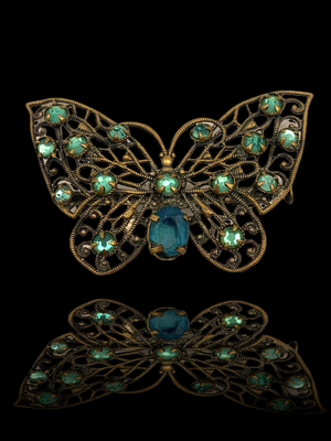 Old 1930 Czech Butterfly Brooch-nuances of emerald and peridot green shiny rhinestones -old gold tone Victorian filigree brooch-Art.597/4