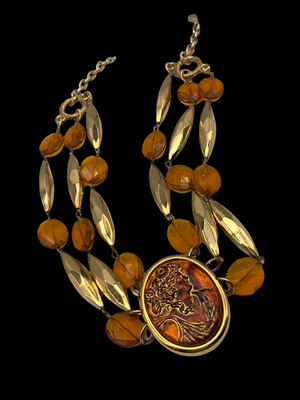Amazing 3-Strand necklace with cameo medallion -large butterscotch beads color & gold - Italian haute couture 1970--art.321/2