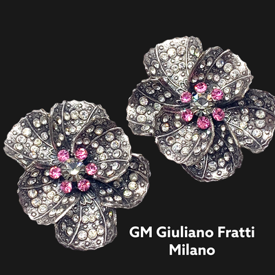 Nostalgic pansy flower clip-on earrings marked GM Giuliano Fratti Milano- clear pave crystals and vibrant pink sparks - art.229/6