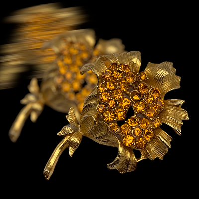 Bright rhinestone topaz flower brooch - heavy Florentine gold finish and sparkling rhinestones - for nature lovers - Art.187/6