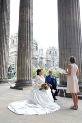 Trauzeremonie direkt neben dem Berliner Dom