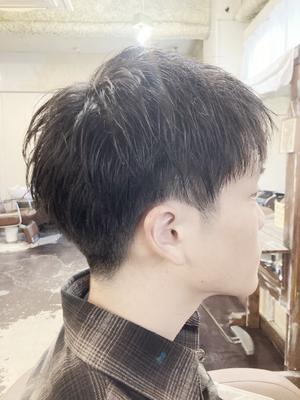 高校生　カット　¥4,100