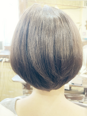 40代　主婦　カット　¥5,850