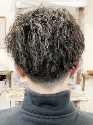 50代　会社員　カット・パーマ・トリートメント