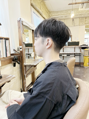 20代　会社員　カット　¥5,850
