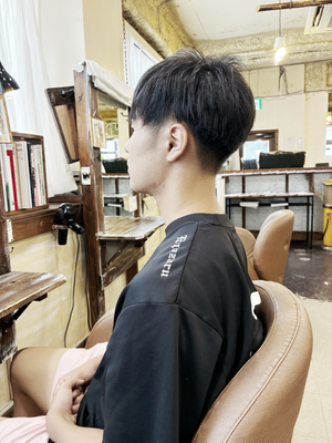 高校生　カット　¥4,100