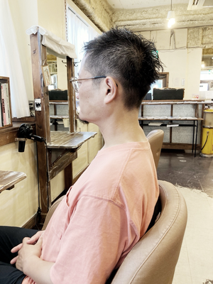 40代　会社員　カット