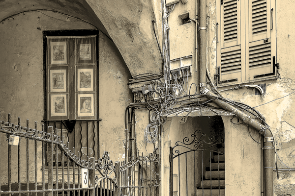 Connexion internet, Menton (F).