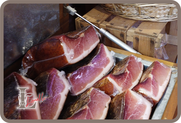 Macelleria Lunelli Metzgerei _Bolzano Bozen 
