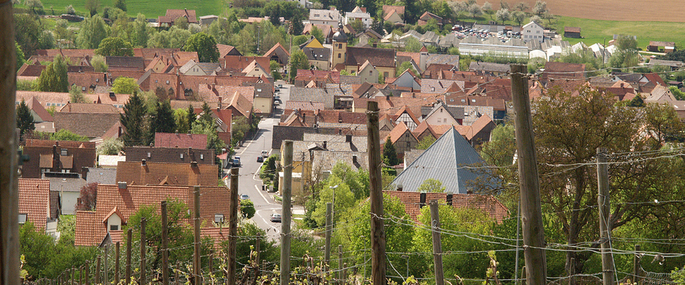Blick vom Kirchberg auf Uettingen