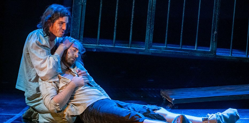 Als Abbé Faria in Der Graf von Monte Christo (Frank Wildhorn); Edmond: Alexander Donesch (c) Detlev Müller