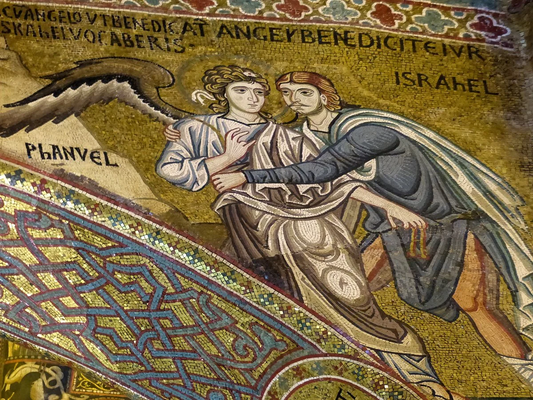 GIACOBBE CHE LOTTA CON UN ANGELO Mosaico posto dentro la Chiesa