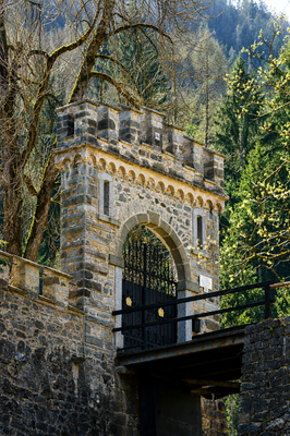 Burg Garnstein bei Latzfons