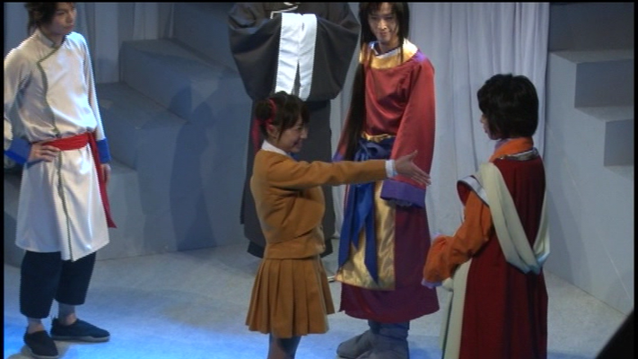 Miaka ist so froh und will sich bedanken ---