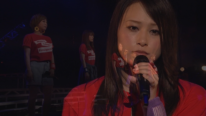 Endpose mit einem melancholischem Blick von Yurika, der später im MV dann an Bedeutung gewinnt