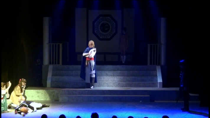 Chichiri und Tasuki können sich in Sicherheit bringen, nachdem Tasuki beim Kampf mit Tamahome schwer verletzt wurde. Miaka sagt ihm "Lebe wohl"