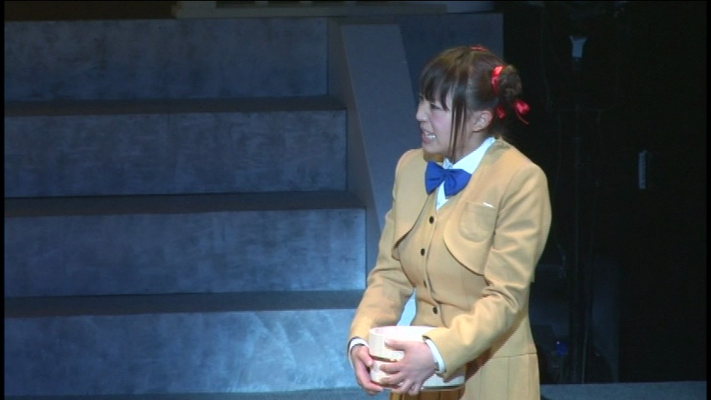 Kourin ist der Seishi "Nuriko" und sie wird ihr nur dienen, wenn Miaka ihre Zofe wird. Wiederwillig hat sie angenommen ---