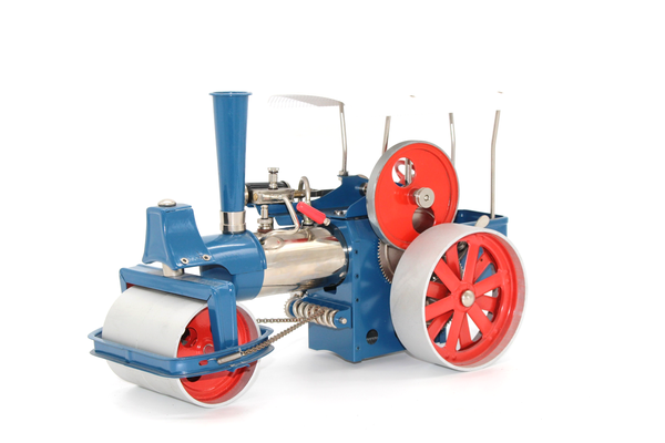 21 - Dampfwalze in Blau-wiess als Basis für das Sondermodell der Firma Lukas Gläser Strassenbau. Beschriftung mit Aufklebern erfolgte separat. - Steamroller in blue and white as the basis for the special model from Lukas Gläser road construction
