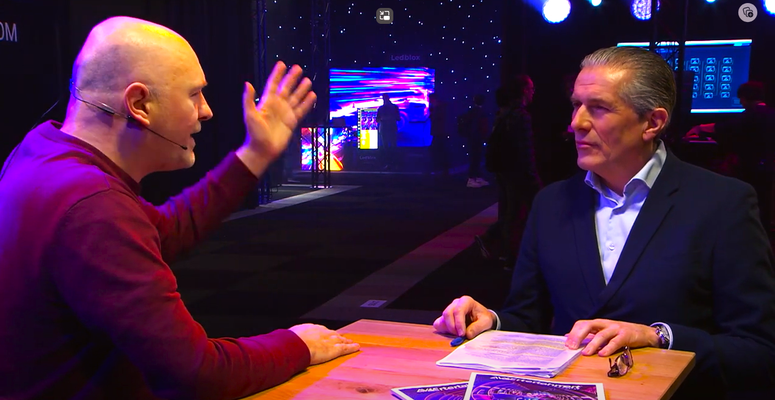 Presentatie talkshow 'CUE TALK' - CUE 2024 - Ahoy Rotterdam - 15-16-17 januari 2024