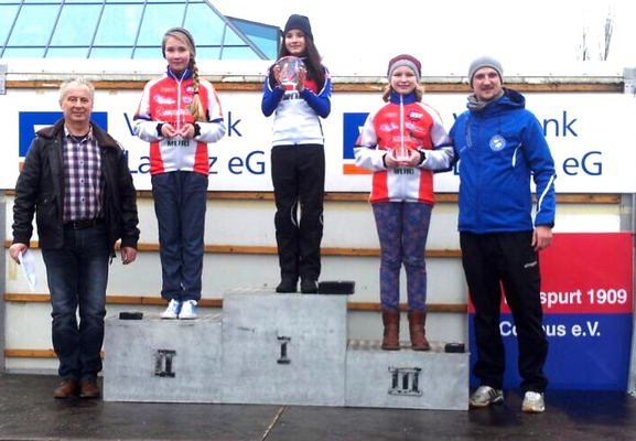29.03.2015 - 2. Cristalica Cup in Döbern - Siegerehrung Schülerinnen U13 - Foto: Dirk Hönig
