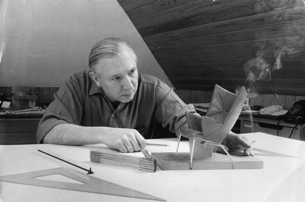 Der dänische Designer Hans J. Wegner. Foto: PR/Hans J. Wegners Tegnestue ApS