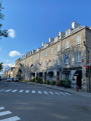 Die Altstadt könnte so auch in Frankreich zu finden sein.