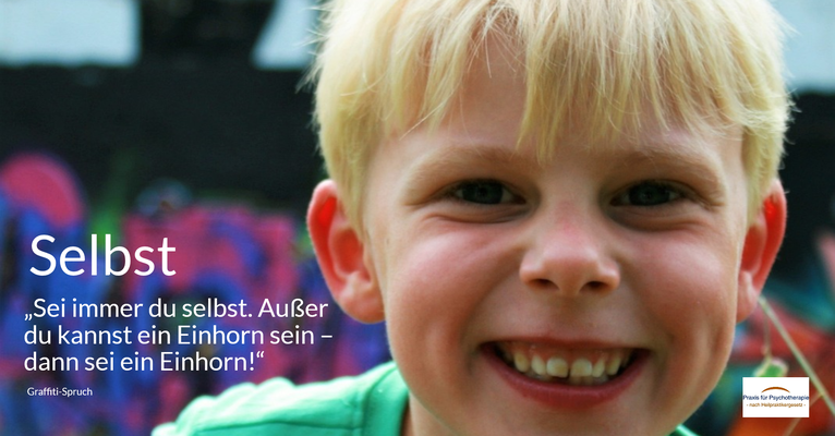 Selbst - „Sei immer du selbst. Außer du kannst ein Einhorn sein – dann sei ein Einhorn!“ (Graffiti-Spruch)