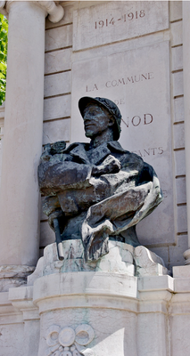 Détail du monument aux Morts de Brénod