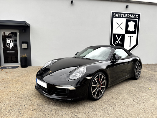 Neues Verdeck eines Porsche 911 (991)